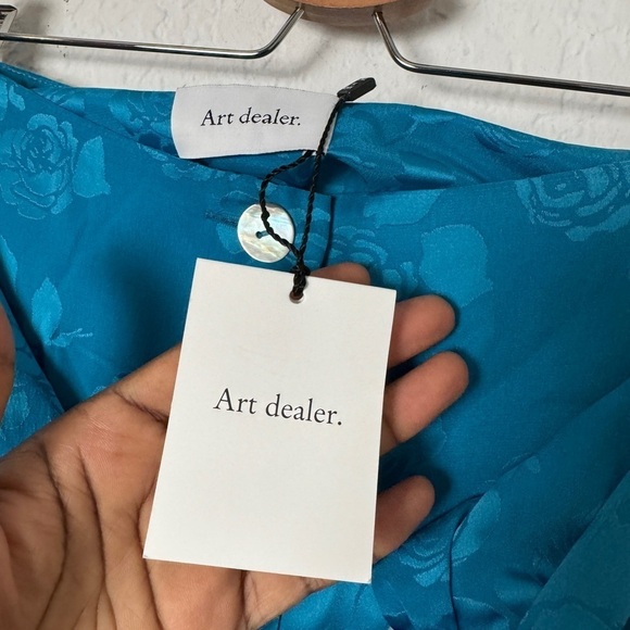 Art Dealer Midi Skirt - Picture 8 of 11